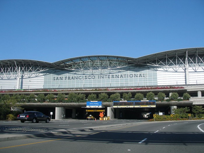 800px-San_Francisco_International_Airport_International_Terminal.jpg